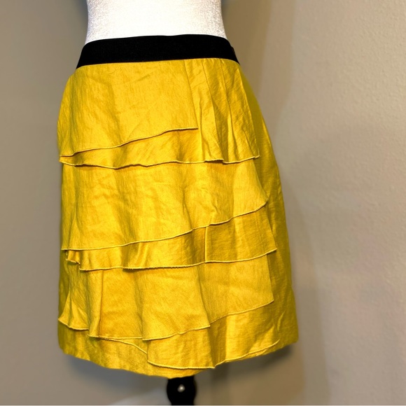 Skirt Yellow black BCBG  embellished ruffles - Picture 2 of 16